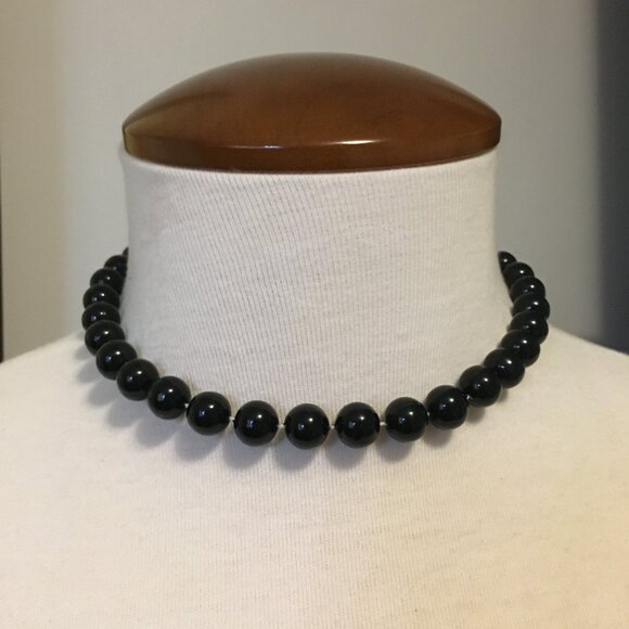 Vintage Black Faux Pearl Costume Choker - Picture 2 of 5